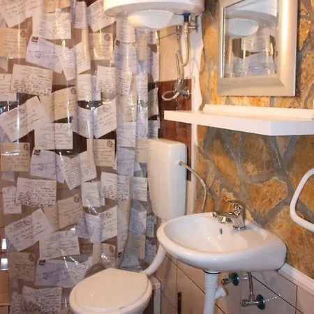 Lovre Apartment