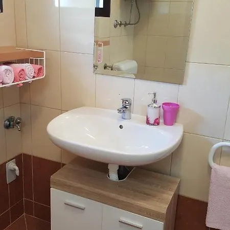 Lovre Apartment